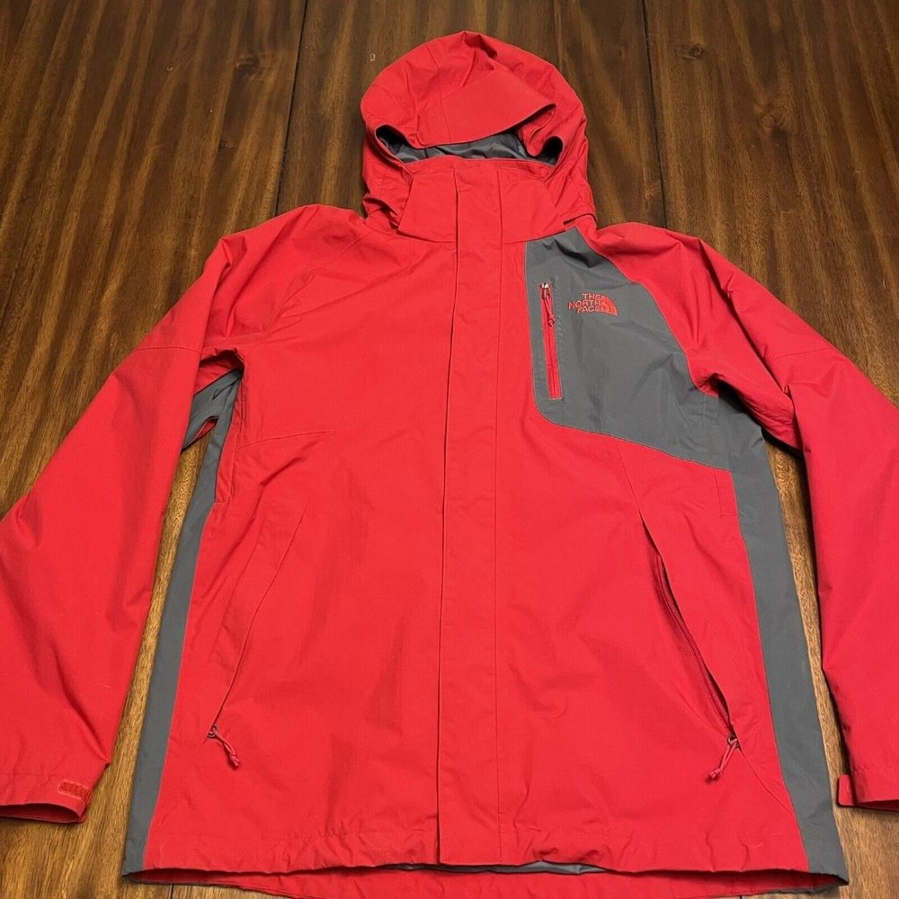 The North Face Jacket Mens Medium Red Hyvent Winter Snow Outdoor Softshell